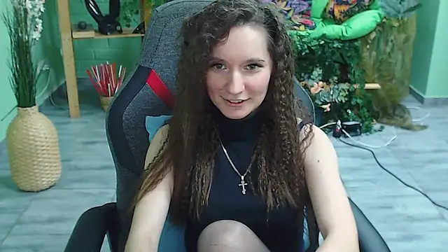 Snapshot of Miss_Barbara_ chatting on 02-27-25, 02:54 Miss Barbara online show from 02-27-25, 02:54