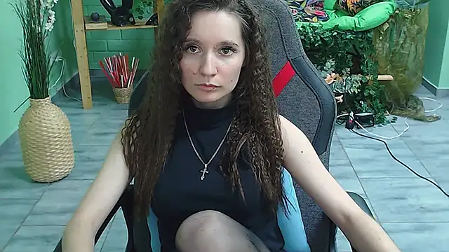 Snapshot of Miss_Barbara_ chatting on 02-27-25, 05:58 Miss Barbara online show from 02-27-25, 05:58