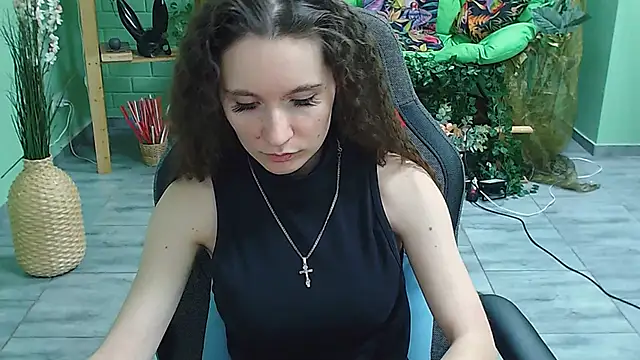 Snapshot of Miss_Barbara_ chatting on 02-28-25, 12:10 Miss Barbara online show from 02-28-25, 12:10