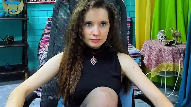 Snapshot of Miss_Barbara_ chatting on 02-28-25, 11:14 Miss Barbara online show from 02-28-25, 11:14