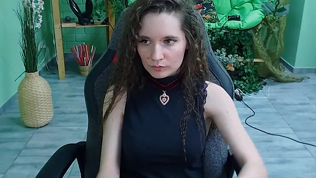 Snapshot of Miss_Barbara_ chatting on 03-05-25, 12:16 Miss Barbara online show from 03-05-25, 12:16