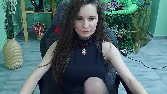 Snapshot of Miss_Barbara_ chatting on 03-06-25, 11:09 Miss Barbara online show from 03-06-25, 11:09