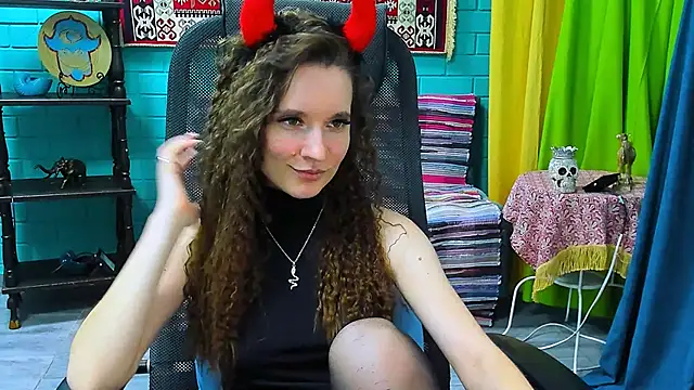 Snapshot of Miss_Barbara_ chatting on 03-17-25, 09:55 Miss Barbara online show from 03-17-25, 09:55