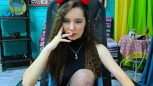 Snapshot of Miss_Barbara_ chatting on 03-17-25, 12:57 Miss Barbara online show from 03-17-25, 12:57