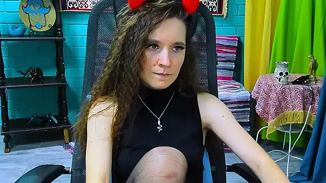 Snapshot of Miss_Barbara_ chatting on 03-17-25, 07:04 Miss Barbara online show from 03-17-25, 07:04