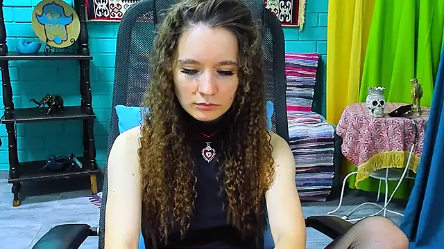 Snapshot of Miss_Barbara_ chatting on 03-20-25, 12:00 Miss Barbara online show from 03-20-25, 12:00