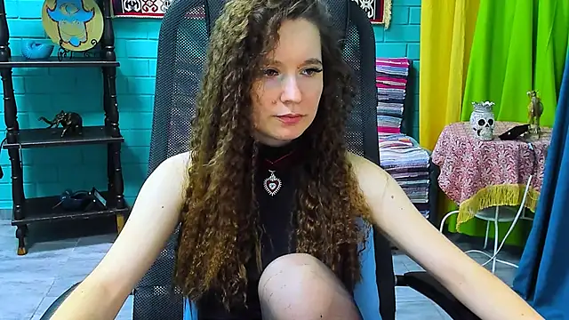 Snapshot of Miss_Barbara_ chatting on 03-20-25, 03:04 Miss Barbara online show from 03-20-25, 03:04