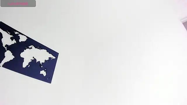 Snapshot of CurvyViolet chatting on 12-10-24, 06:06 CurvyViolet online show from 12-10-24, 06:06