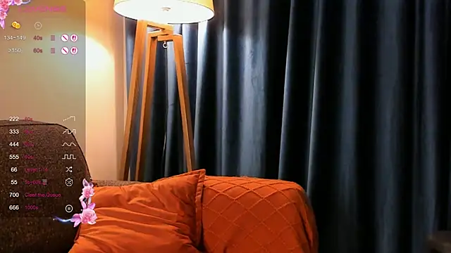 SarahCarrter online show from 02-18-25, 06:47