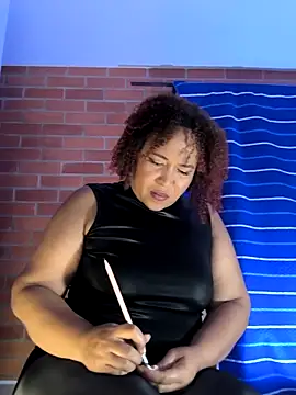 debboraWagner online show from 02-07-25, 07:17