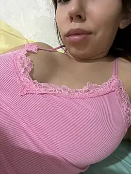 Snapshot of kristina_amurova chatting on 07-12-26, 07:16 kristina amurova online show from 07-12-26, 07:16