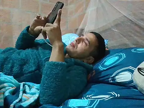 Snapshot of jhonnyhot_69 chatting on 02-16-26, 06:20 jhonnyhot 69 online show from 02-16-26, 06:20