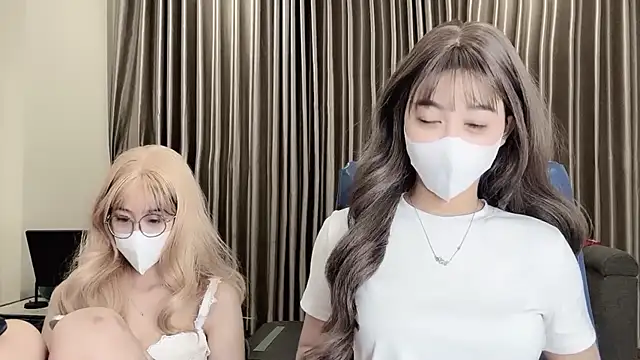 Mono-Stewardesss online show from 03-19-25, 01:51