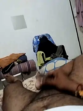 Snapshot of findmemylove chatting on 10-01-25, 10:16 findmemylove online show from 10-01-25, 10:16