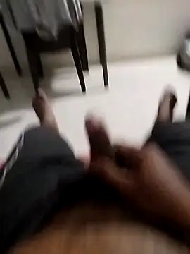 Snapshot of findmemylove chatting on 10-16-25, 06:53 findmemylove online show from 10-16-25, 06:53