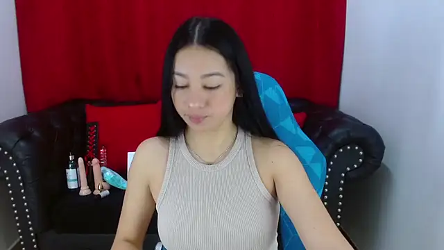 Lila Pinky online show from 03-01-25, 02:02