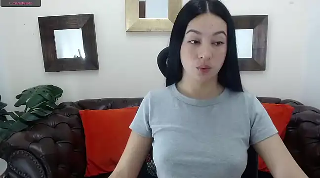 Lila Pinky online show from 03-13-25, 02:33