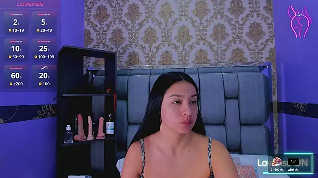 Lila Pinky online show from 10-15-25, 01:11