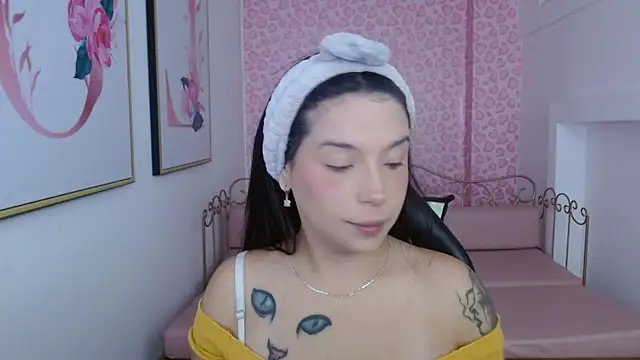 Small naughty  online show from 05-14-26, 01:07