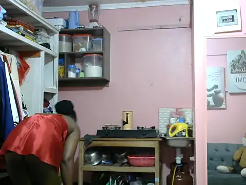 Snapshot of slender-qwene chatting on 03-04-26, 08:31 slender-qwene online show from 03-04-26, 08:31