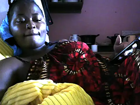 Snapshot of slender-qwene chatting on 03-15-26, 09:37 slender-qwene online show from 03-15-26, 09:37