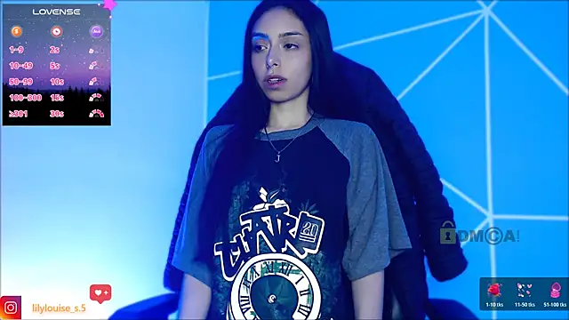 lilylouisee online show from 12-22-25, 02:41