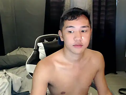 xgregor07 online show from 09-24-25, 08:39