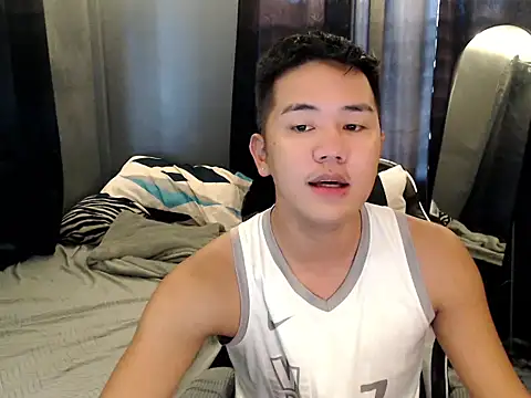 xgregor07 online show from 10-10-25, 02:10