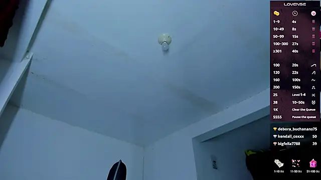 mariana maze online show from 01-12-25, 07:43