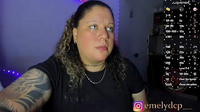 mariana maze online show from 10-16-25, 04:13