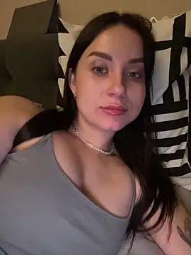 Snapshot of ellie_ssexy chatting on 03-19-25, 07:49 ellie ssexy online show from 03-19-25, 07:49