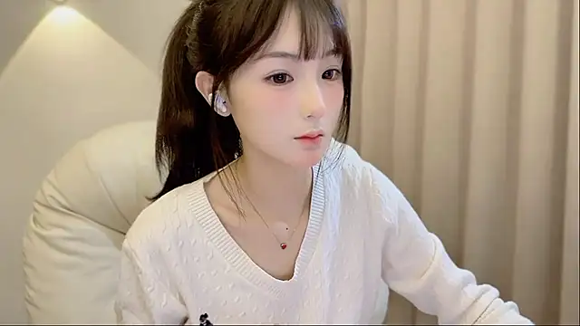 Snapshot of SHUIshui_ chatting on 11-03-25, 12:39 SHUIshui online show from 11-03-25, 12:39