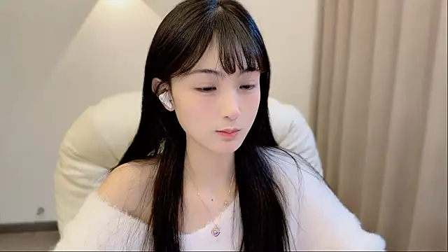 Snapshot of SHUIshui_ chatting on 12-18-25, 07:03 SHUIshui online show from 12-18-25, 07:03