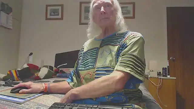 WaverlyKernow online show from 03-15-26, 03:40