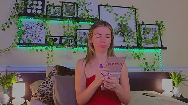 Real Tini online show from 03-14-25, 04:51