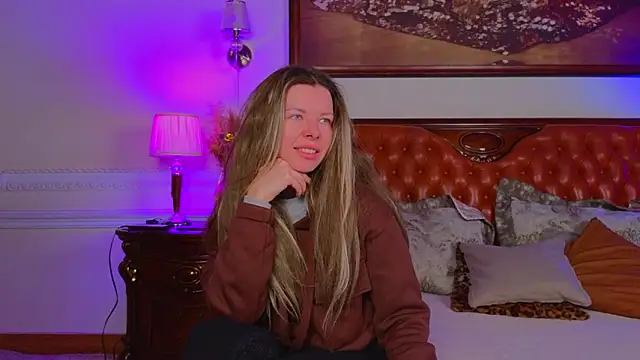 Real Tini online show from 01-18-26, 06:17