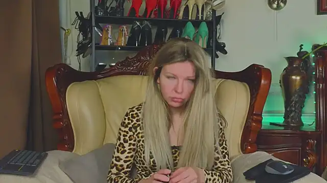 Real Tini online show from 03-29-26, 06:13