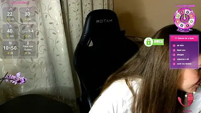 Snapshot of mag1c_eyes1 chatting on 05-21-26, 07:10 mag1c eyes1 online show from 05-21-26, 07:10