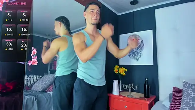 Snapshot of ElianFoxter chatting on 01-16-25, 01:58 ElianFoxter online show from 01-16-25, 01:58