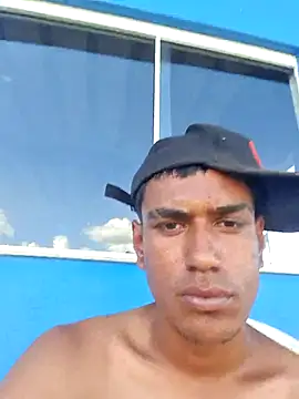 Snapshot of fernandes_v chatting on 02-09-25, 07:30 fernandes v online show from 02-09-25, 07:30