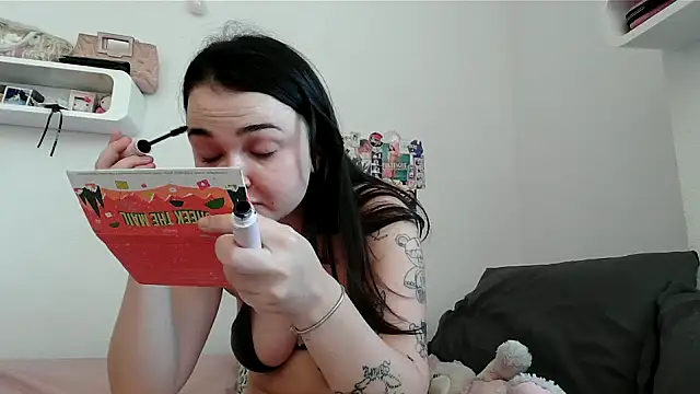 chunliklk online show from 09-18-25, 04:31