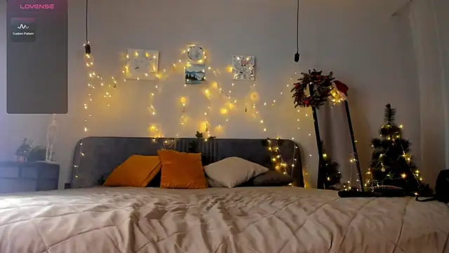 SoniaScott online show from 01-05-25, 01:24