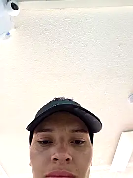 Snapshot of _shantal_smith chatting on 10-05-25, 04:49 shantal smith online show from 10-05-25, 04:49