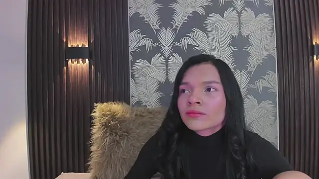 Snapshot of _shantal_smith chatting on 12-16-25, 04:23 shantal smith online show from 12-16-25, 04:23