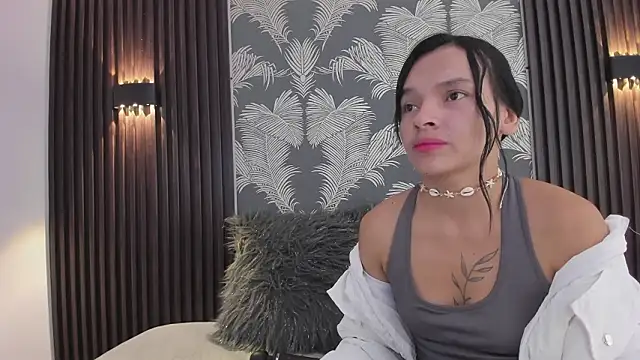 Snapshot of _shantal_smith chatting on 02-03-26, 12:31 shantal smith online show from 02-03-26, 12:31