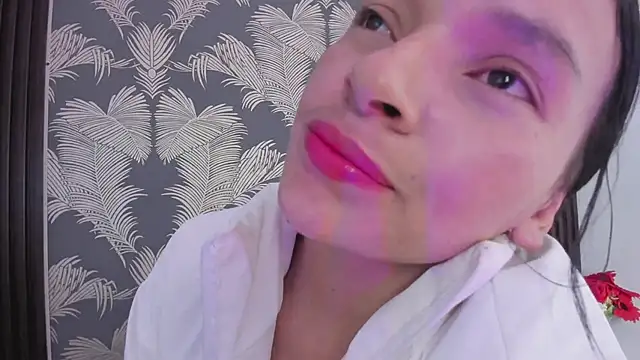 Snapshot of _shantal_smith chatting on 02-03-26, 09:47 shantal smith online show from 02-03-26, 09:47