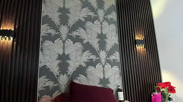 Snapshot of _shantal_smith chatting on 02-06-26, 12:41 shantal smith online show from 02-06-26, 12:41