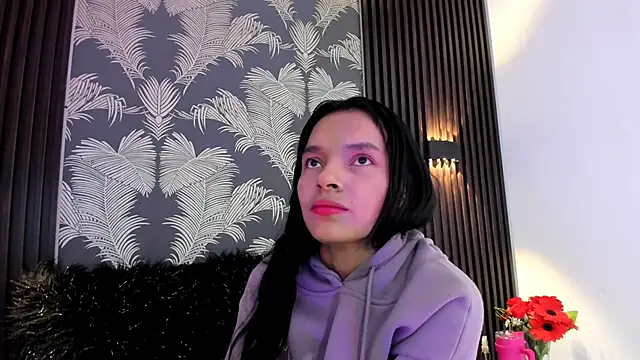 Snapshot of _shantal_smith chatting on 02-12-26, 12:38 shantal smith online show from 02-12-26, 12:38