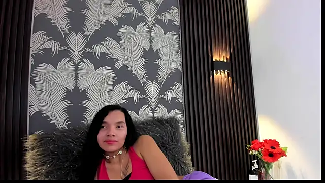 Snapshot of _shantal_smith chatting on 02-13-26, 12:50 shantal smith online show from 02-13-26, 12:50