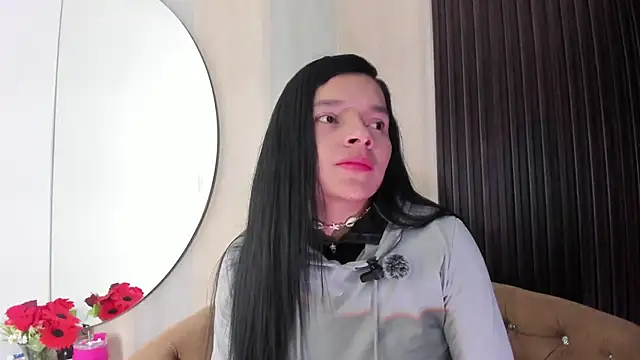 Snapshot of _shantal_smith chatting on 02-26-26, 12:20 shantal smith online show from 02-26-26, 12:20